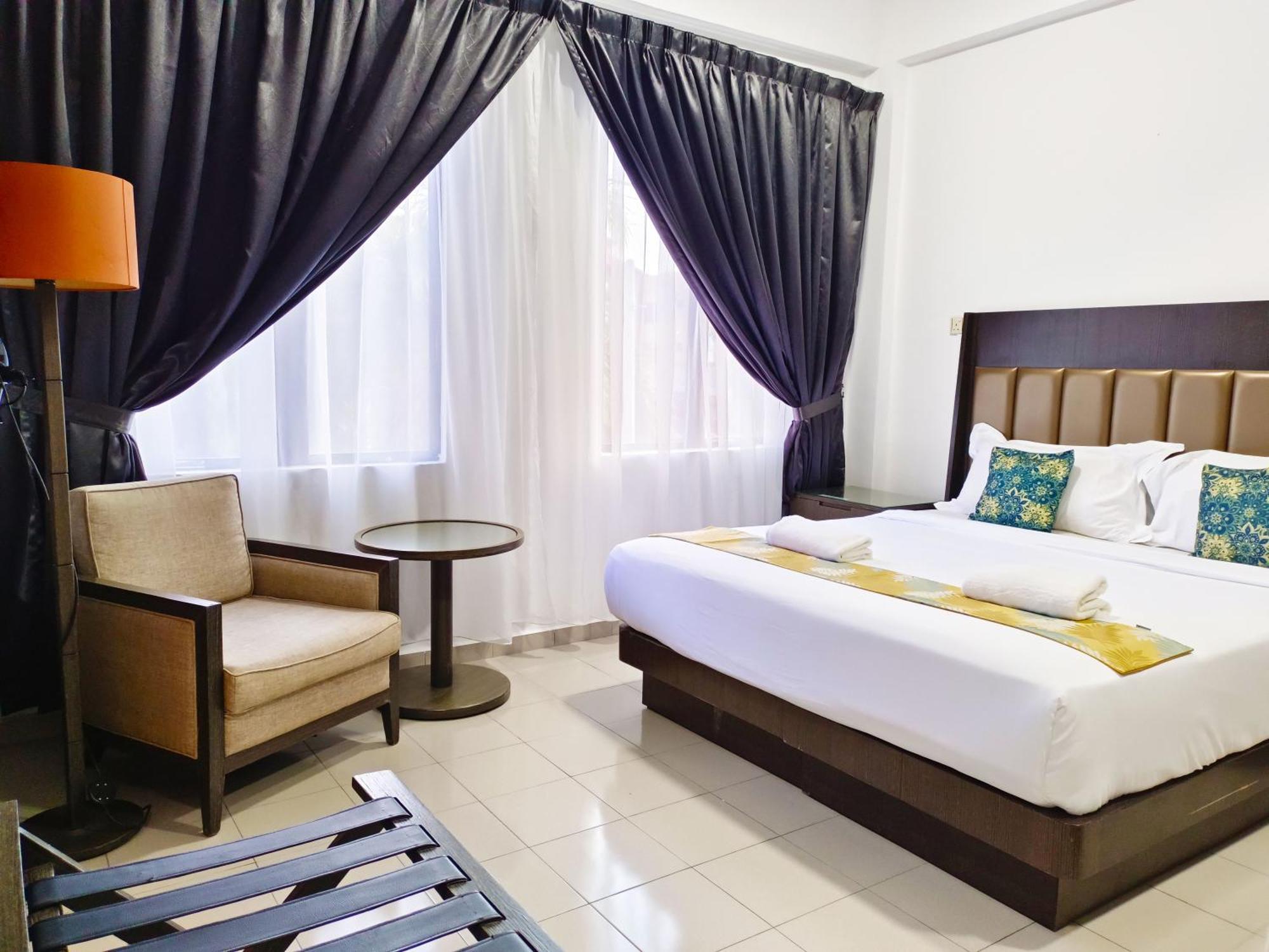 Salaam Suites Hotel Kota Bharu Kültér fotó